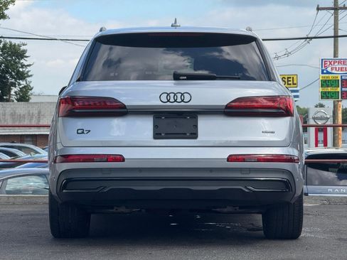 Used 2021 Audi Q7 3.0T Prestige w/ Prestige Package AWD/4WD image 6