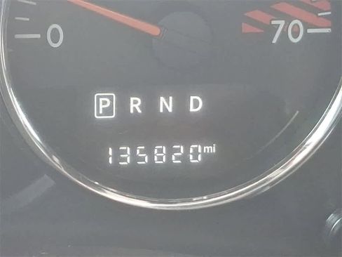 Used 2017 Jeep Wrangler Unlimited Rubicon image 19