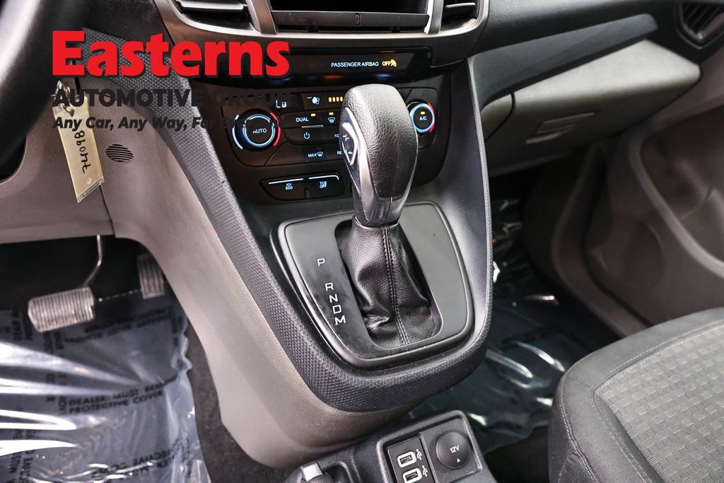 Used 2021 Ford Transit Connect XLT FWD image 12
