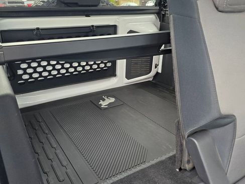 Certified 2022 Ford Bronco Outer Banks w/ Sasquatch Package AWD/4WD image 19