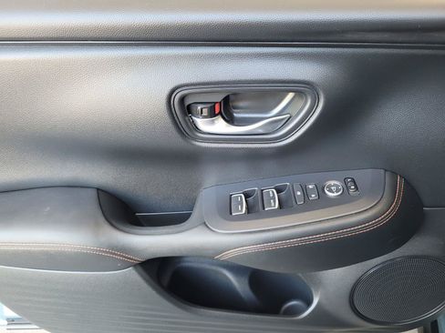 Used 2024 Honda HR-V Sport image 24