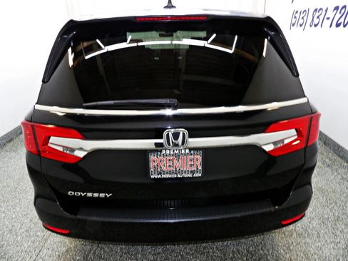 Used 2019 Honda Odyssey EX-L image 5