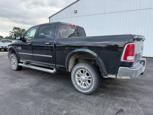 Used 2017 RAM 3500 Laramie w/ Snow Chief Group AWD/4WD image 4