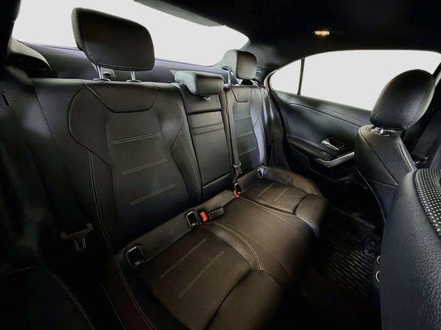 Used 2022 Mercedes-Benz A 220 image 29