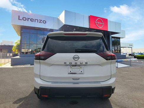 New 2026 Nissan Rogue SV image 5