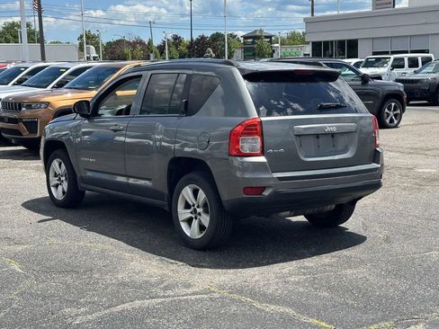 Used 2012 Jeep Compass Sport AWD/4WD image 6