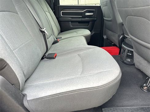 Used 2024 RAM 3500 Big Horn image 16