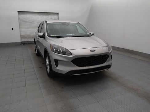 Used 2020 Ford Escape SE image 14