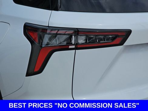 New 2027 Chevrolet Equinox RS w/ Safety and Technology Package FWD image 42