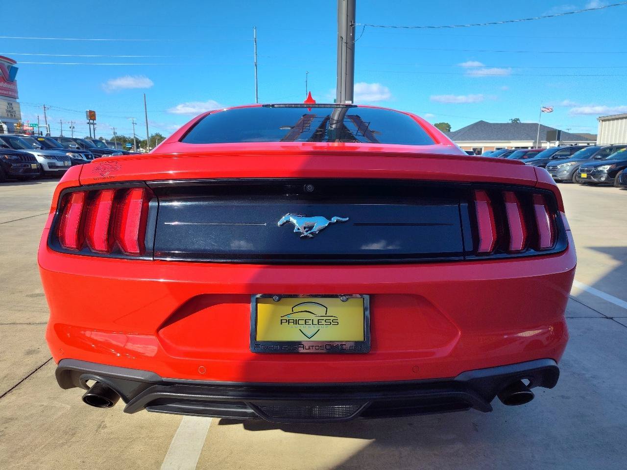 Used 2022 Ford Mustang Premium RWD image 5