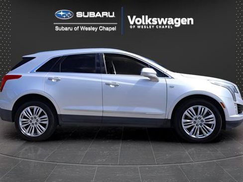 Used 2018 Cadillac XT5 Premium Luxury FWD image 10