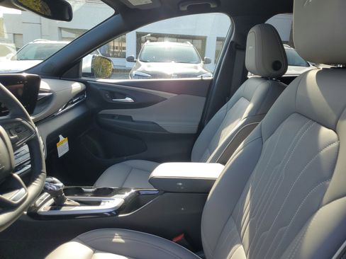 New 2026 Buick Envista Avenir image 16