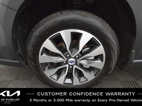 Used 2025 Subaru Outback Limited image 21