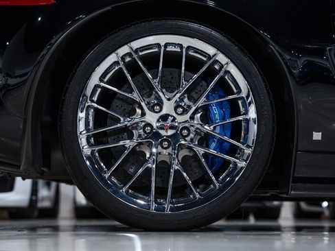Used 2009 Chevrolet Corvette ZR1 w/ Preferred Equipment Group RWD image 40