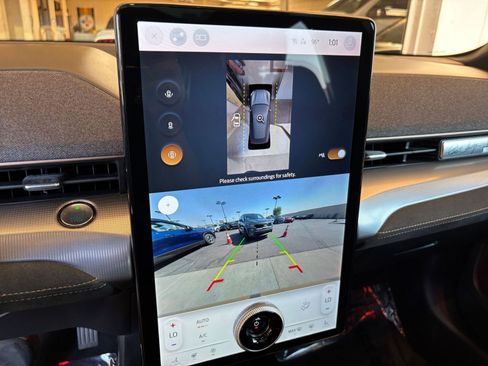 Used 2023 Ford Mustang Mach-E GT image 17