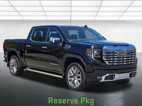 New 2026 GMC Sierra 1500 Denali w/ Denali Reserve Package AWD/4WD image 18