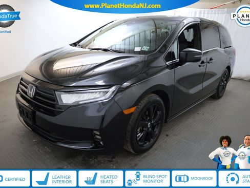 Certified 2024 Honda Odyssey Sport image 1