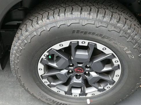 New 2025 Nissan Frontier Pro-X w/ Pro Convenience Package image 9