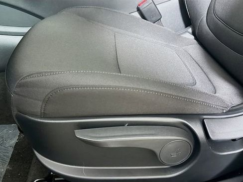 New 2026 Hyundai Tucson SE image 15