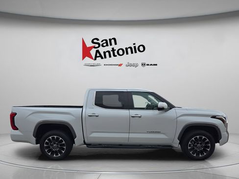 Used 2024 Toyota Tundra Limited w/ Power Package image 9