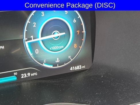 Certified 2022 Hyundai Santa Fe SEL w/ Convenience Package image 13