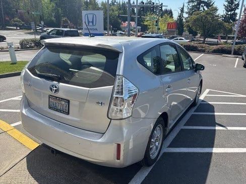 Used 2013 Toyota Prius V Two FWD image 6