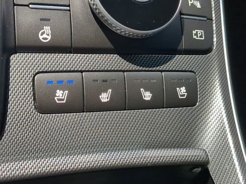 Used 2022 Hyundai Santa Fe Limited image 29