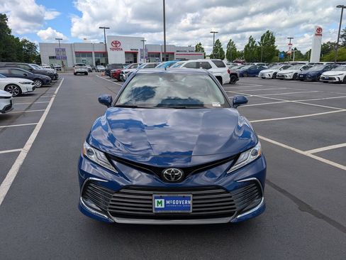 Used 2024 Toyota Camry XLE w/ Cold Weather Package AWD/4WD image 12