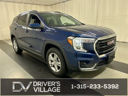 Used 2022 GMC Terrain SLE w/ Driver Convenience Package