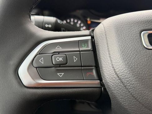 New 2026 Jeep Compass Latitude image 23