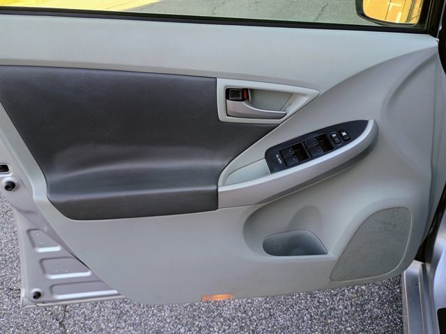 Used 2012 Toyota Prius Two FWD image 22