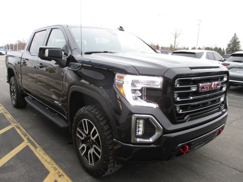 Used 2021 GMC Sierra 1500 AT4 w/ AT4 Premium Package image 7