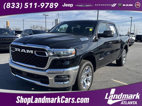Used 2025 RAM 1500 Big Horn AWD/4WD image 1