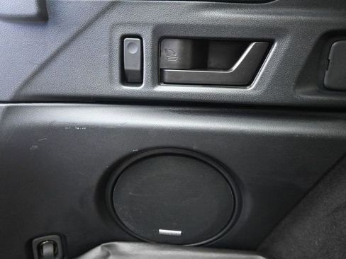 Used 2022 Subaru Outback Limited image 26