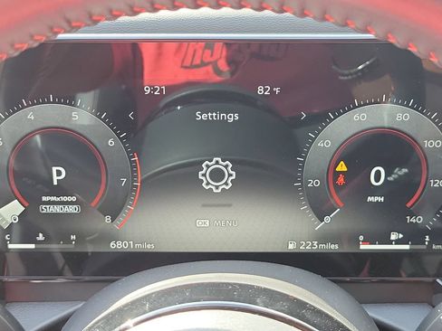 Certified 2025 Nissan Kicks SR FWD image 26