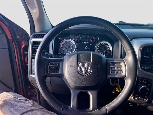 Used 2018 RAM 1500 Big Horn image 11