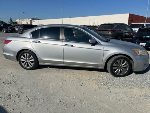Used 2012 Honda Accord EX-L image 4