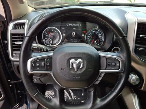 Used 2020 RAM 1500 Laramie AWD/4WD image 19