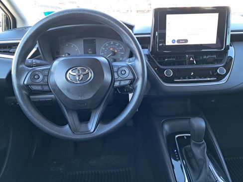 Used 2025 Toyota Corolla LE image 15
