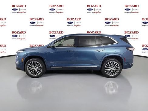 Used 2026 Buick Enclave Avenir w/ Super Cruise Package FWD image 5