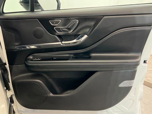 Used 2023 Lincoln Corsair Grand Touring w/ Equipment Group 301A image 23