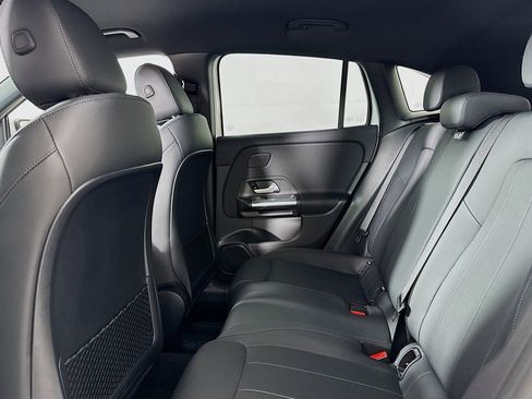 Certified 2026 Mercedes-Benz GLA 250 image 9