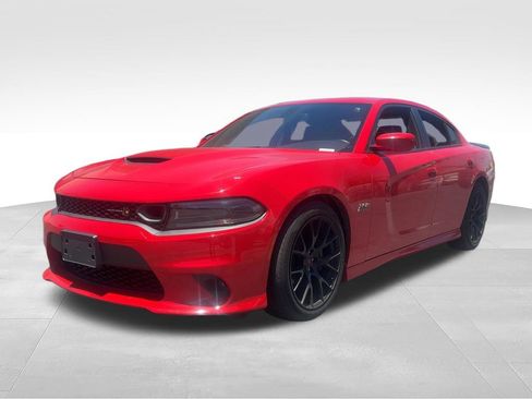 Used 2022 Dodge Charger Scat Pack w/ Navigation & Travel Group RWD image 1