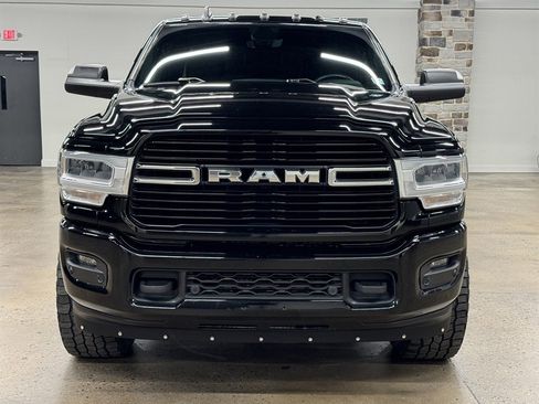 Used 2019 RAM 3500 Big Horn image 2