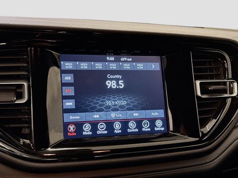 Used 2021 Dodge Durango SXT image 21