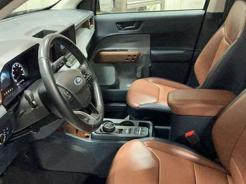 Certified 2022 Ford Maverick Lariat w/ Equipment Group 500A Standard image 7