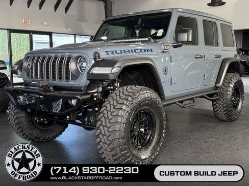 Used 2025 Jeep Wrangler Unlimited Rubicon 4xe w/ Safety Group AWD/4WD image 13