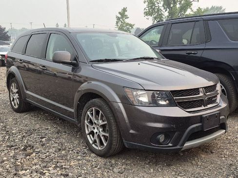 Used 2018 Dodge Journey GT w/ Driver Convenience Group FWD image 2