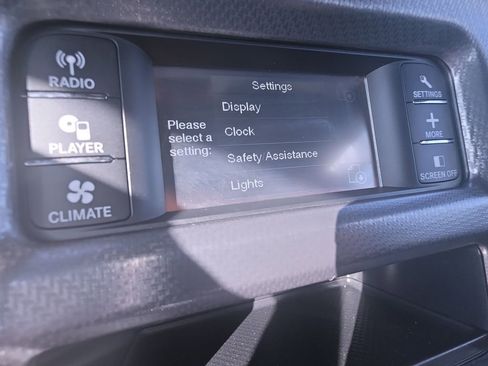 Used 2012 Dodge Charger SE w/ Sport Appearance Group image 24