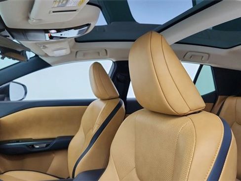 Used 2024 Lexus RZ 450e Premium w/ Technology Package image 32